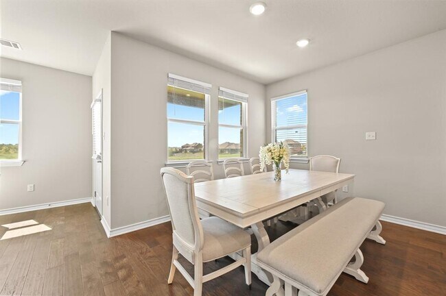 Building Photo - 488 Pepperbark Loop