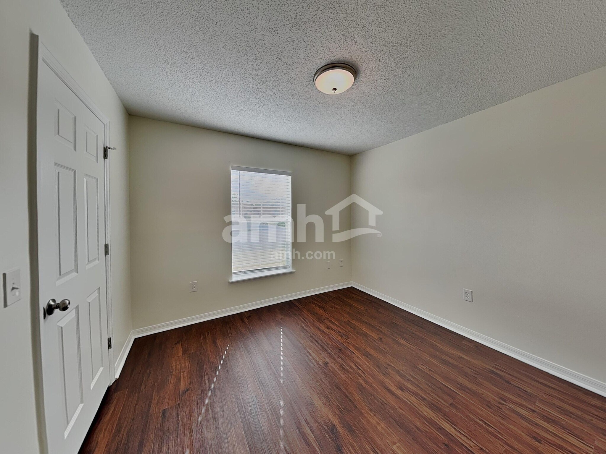 Building Photo - 8255 Settlers Crk Lp