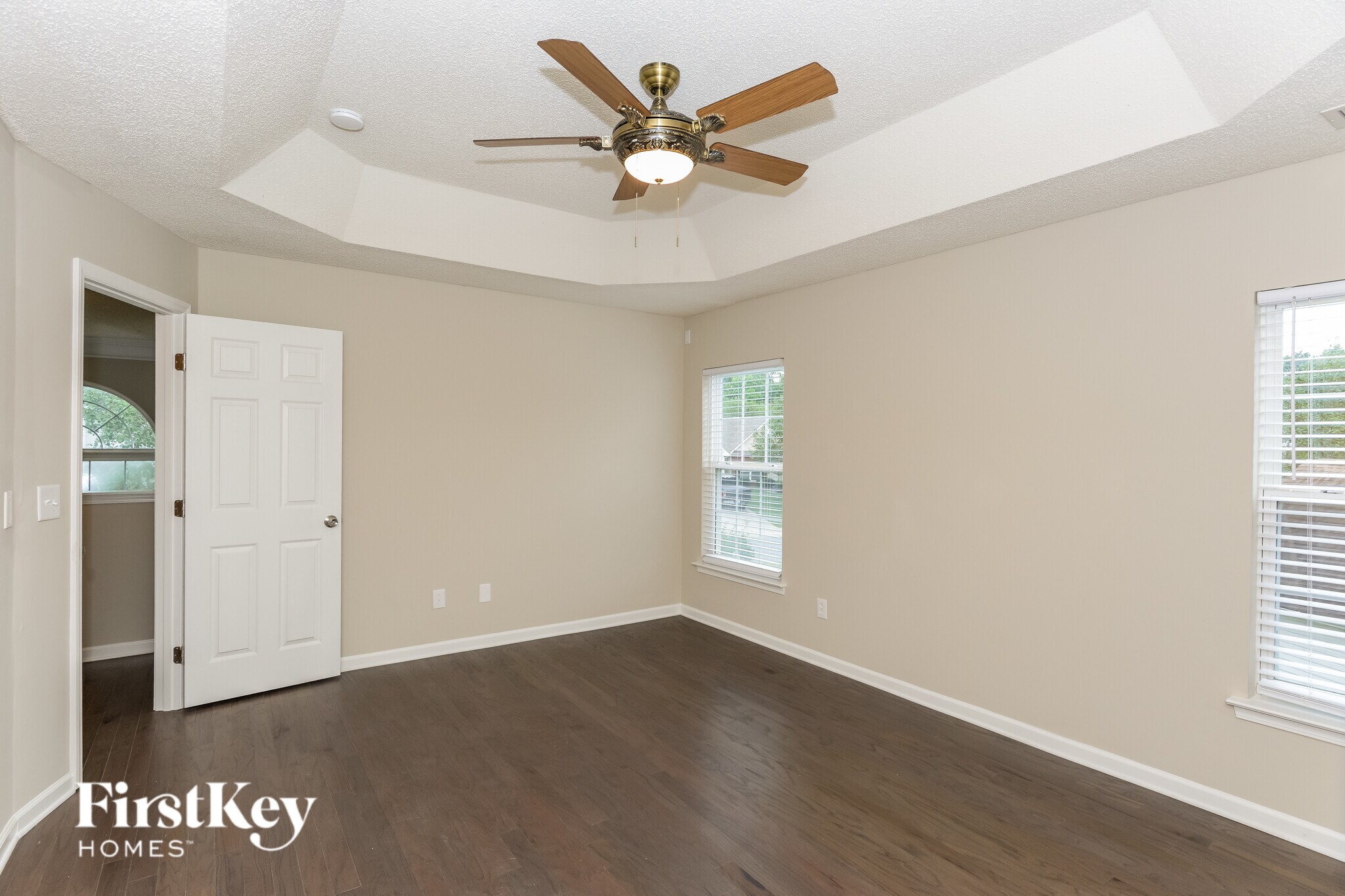 Building Photo - 16226 Greybriar Forest Ln