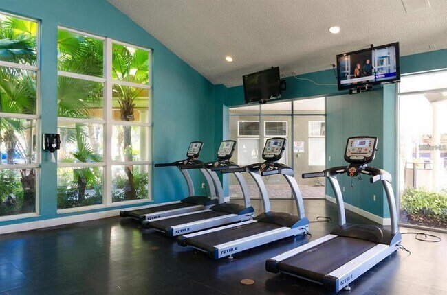 Building Photo - 5558 Baywater Dr