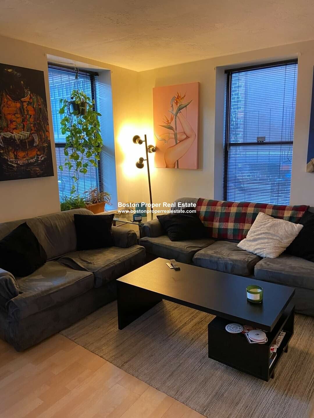 Building Photo - 5 Grove St