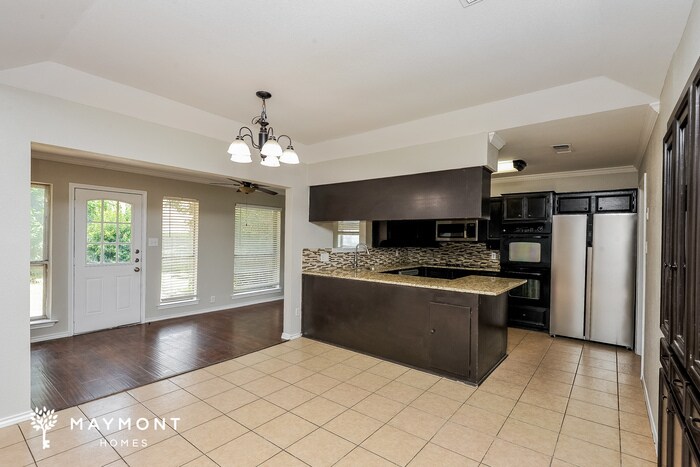 Building Photo - 4713 Ringold Dr