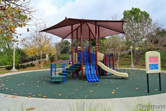 Building Photo - 1167 Vista Pointe Blvd