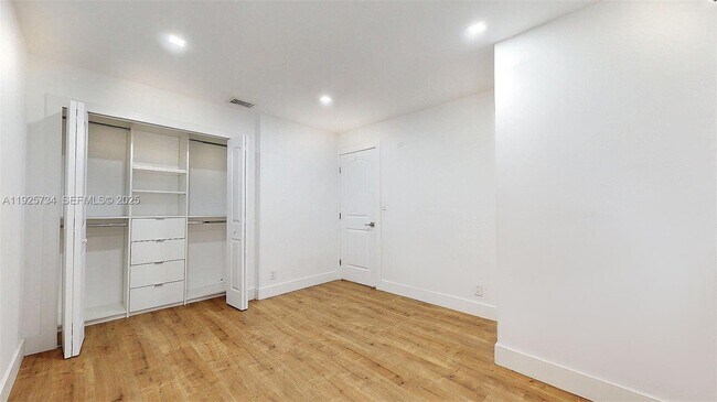 Building Photo - 8212 NW 8th Pl