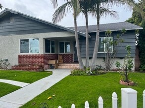 Building Photo - 20503 Madrona Ave