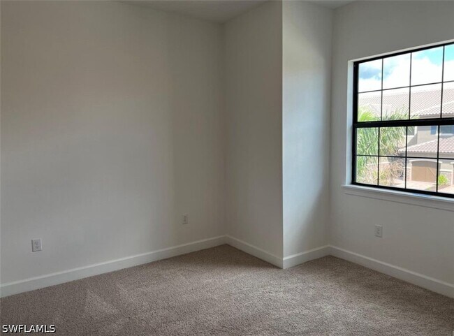 Building Photo - 15257 Zeno Wy