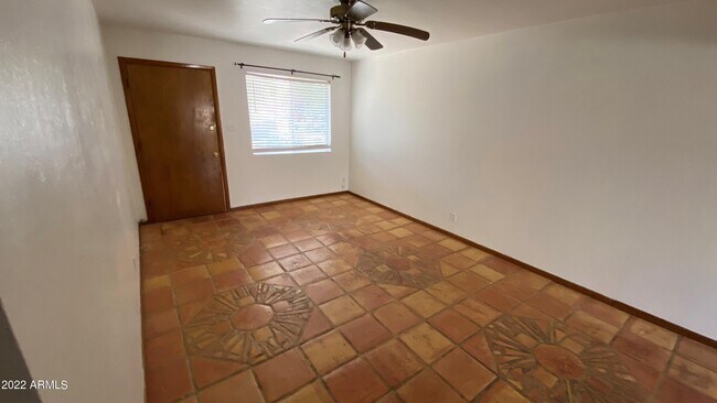 Building Photo - 7153 N 57th Dr