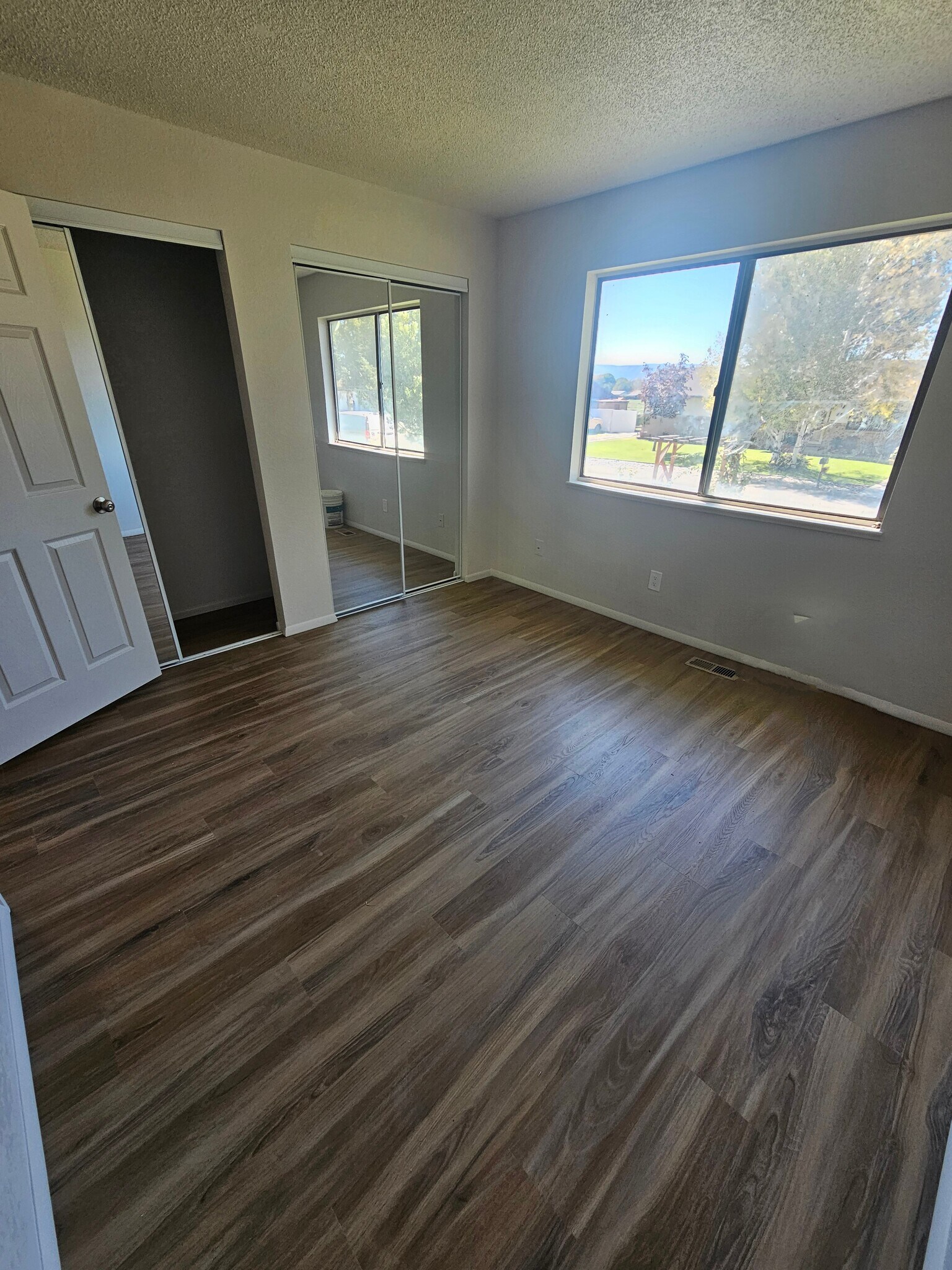 upstairs master - 618 Hudson Bay Dr