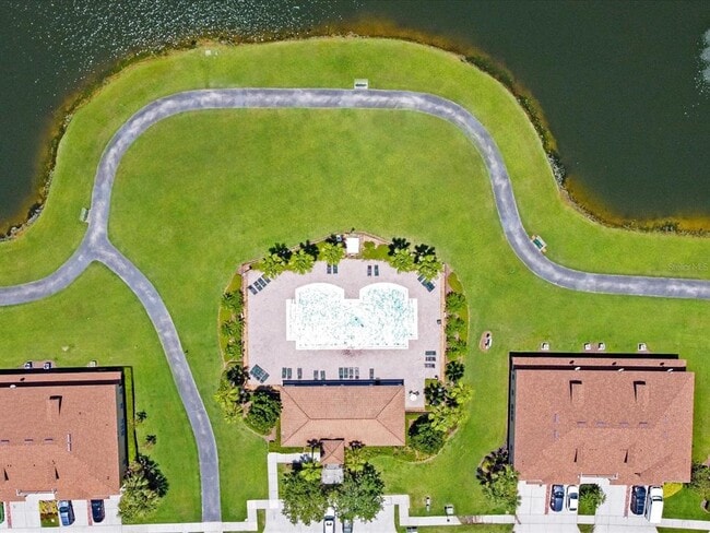 Building Photo - 2949 Langdon Ln S