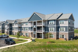 Building Photo - The Rivi