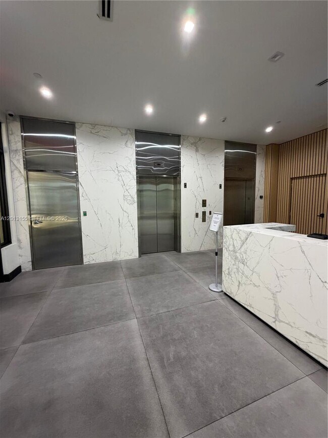 Building Photo - 4100 Salzedo St