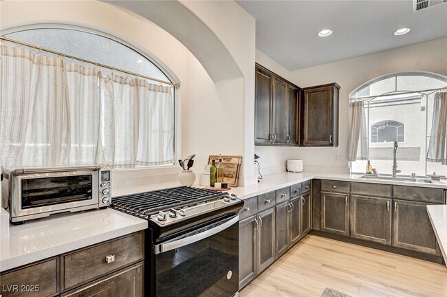 Building Photo - 6328 Rock Strm Ln