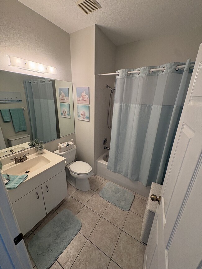 Building Photo - 322 Greenwood Lake Dr