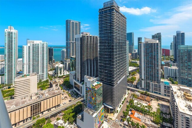 Building Photo - 45 SW 9th St