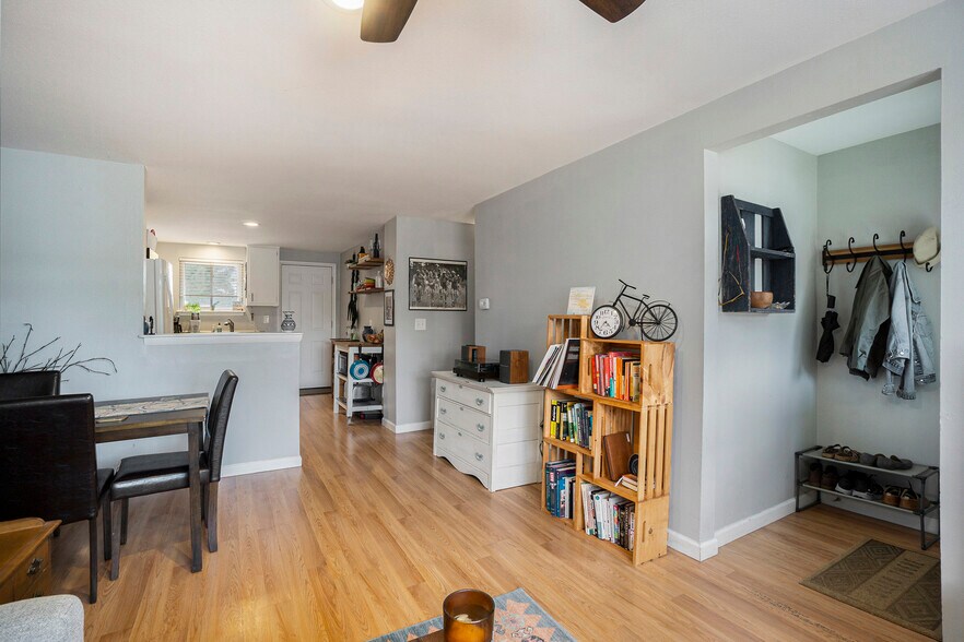 Living Room - 4511 Stover St