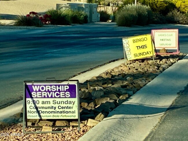 Building Photo - 3189 E Hazeltine Way