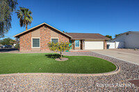 Building Photo - 3902 E Gable Ave