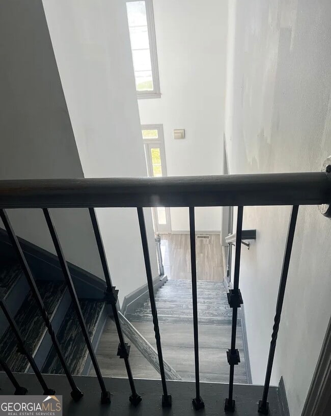 Building Photo - 3335 Prairie Dr