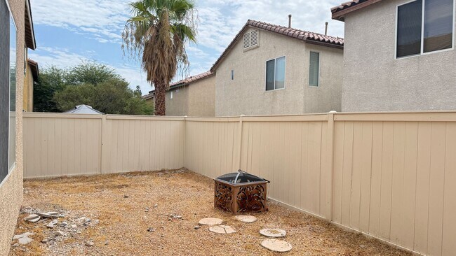 Building Photo - 8967 W Ryan Creek Ave