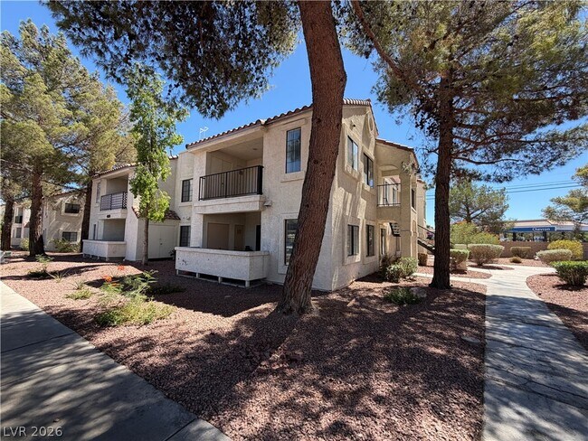 Building Photo - 4878 Nara Vista Way