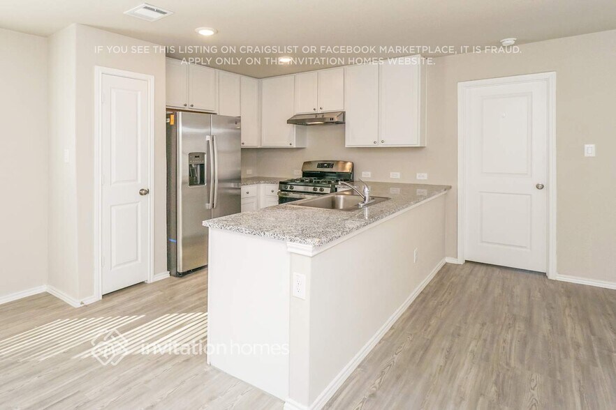 Building Photo - 4146 Southton Tarn
