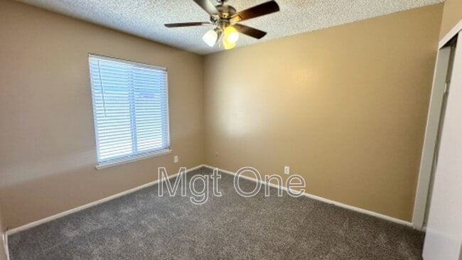 Building Photo - 4259 Redstar Ct