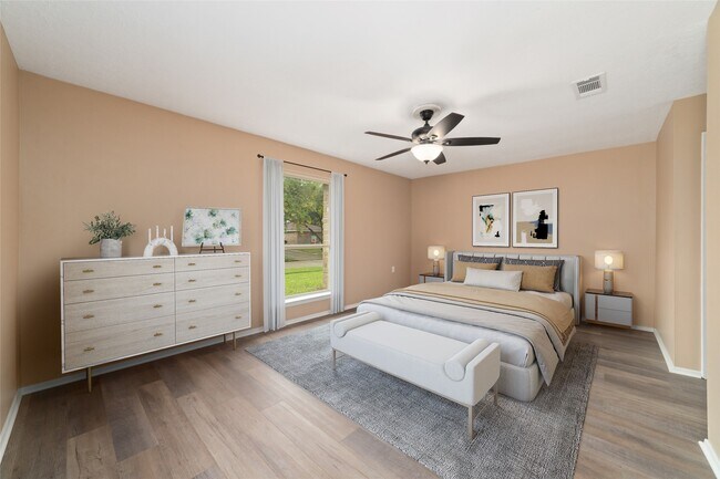 Building Photo - 14250 Laffite Dr