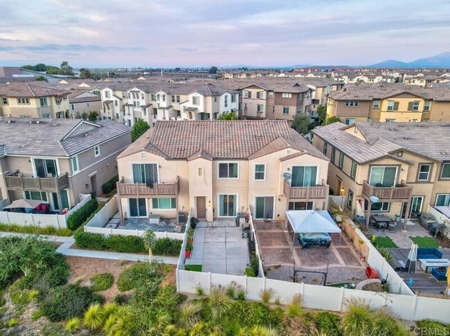 Building Photo - 5451 San Roberto