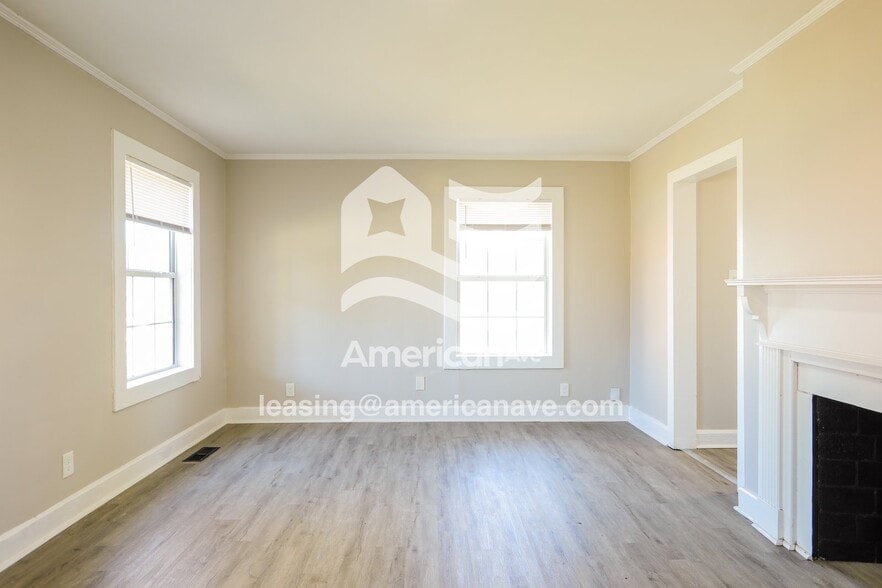 Building Photo - 8203 4th Ave S