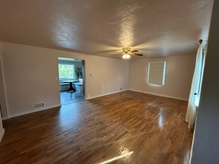 Building Photo - 2136 N Callow Ave