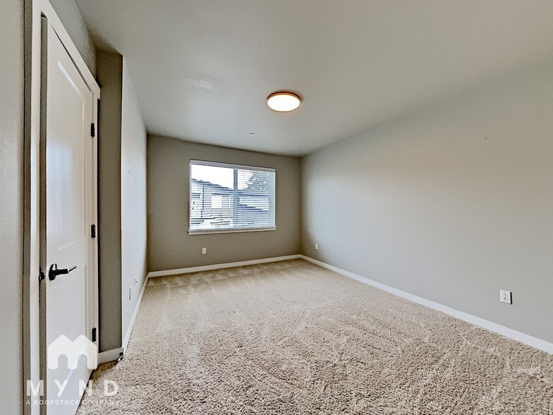 Building Photo - 3230 148th St SW