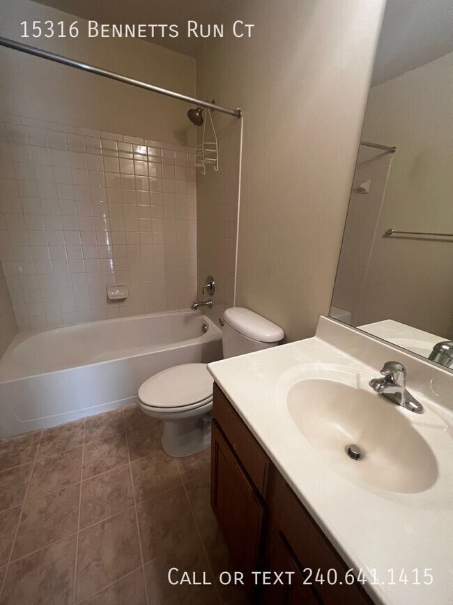 Building Photo - 15316 Bennetts Run Ct