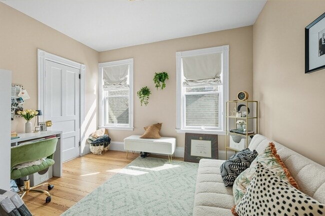 Building Photo - 285 Neponset Ave