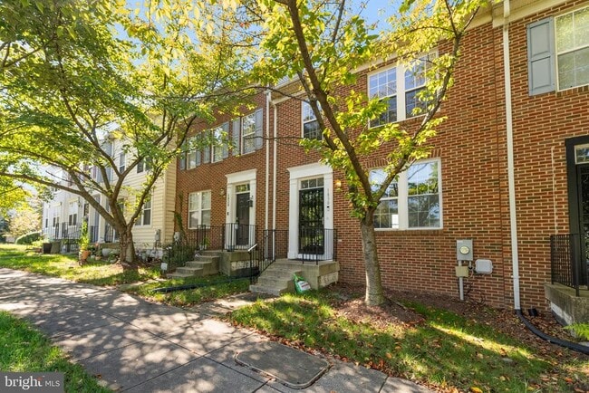 Primary Photo - 1830 Webster Pl SE