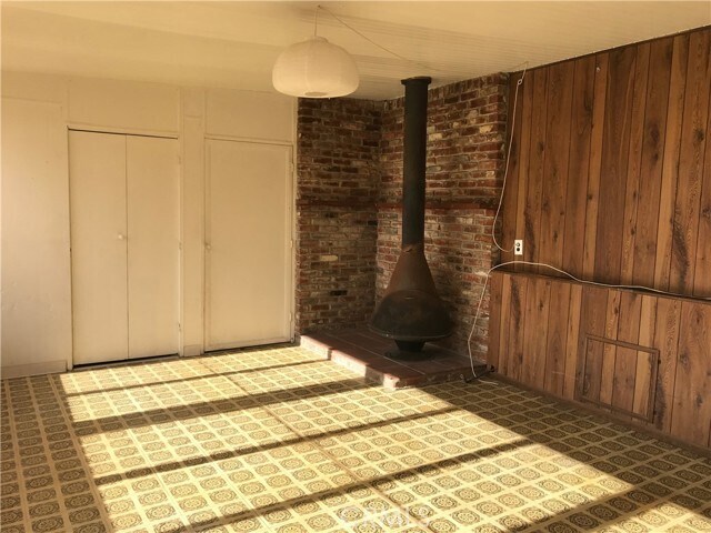 Building Photo - 18828 E Weather Rd