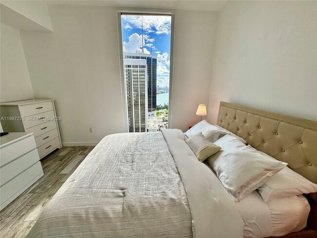 Building Photo - 151 SE 1st St