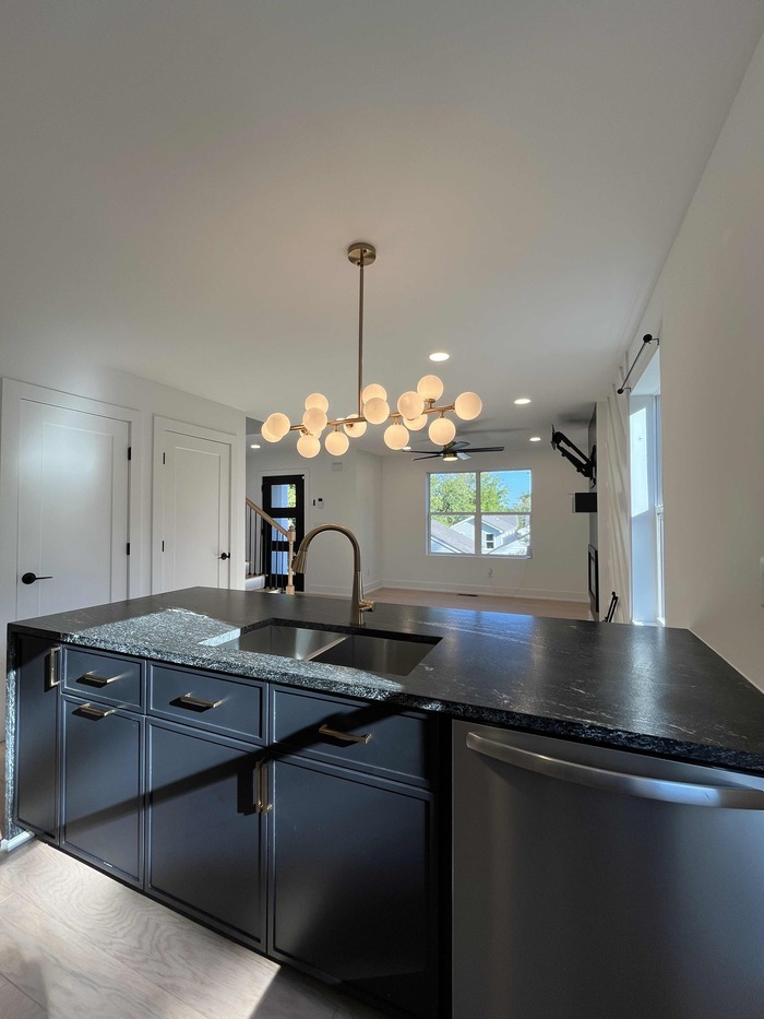 Building Photo - 1212 Frankie Aly