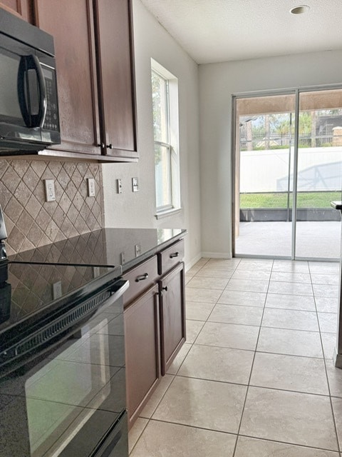 Building Photo - 3648 Briar Run Dr