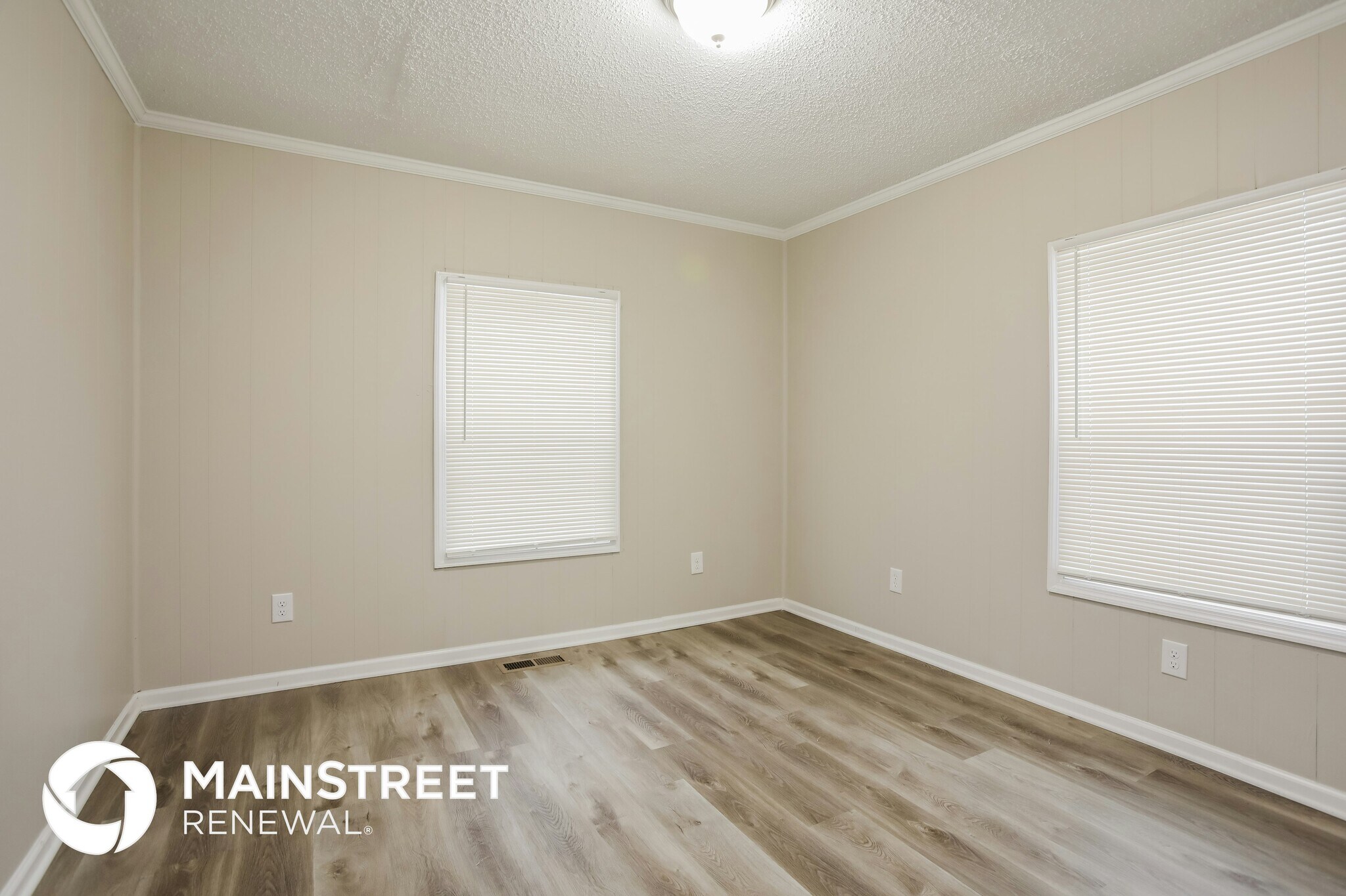 Building Photo - 4225 N Jackson Ave