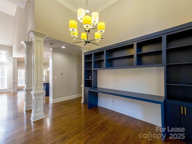 Building Photo - 1200 Mendenhall Ct