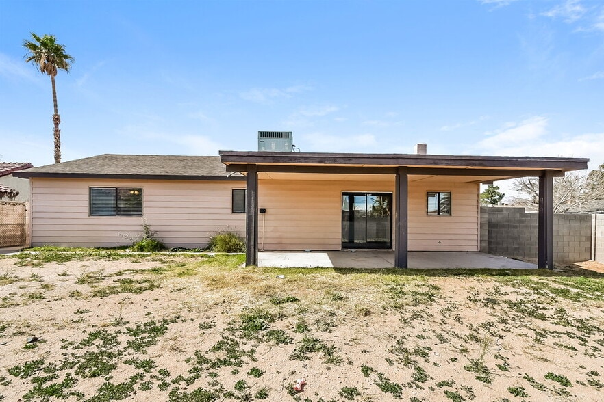 Building Photo - 3944 Grapefruit Cir