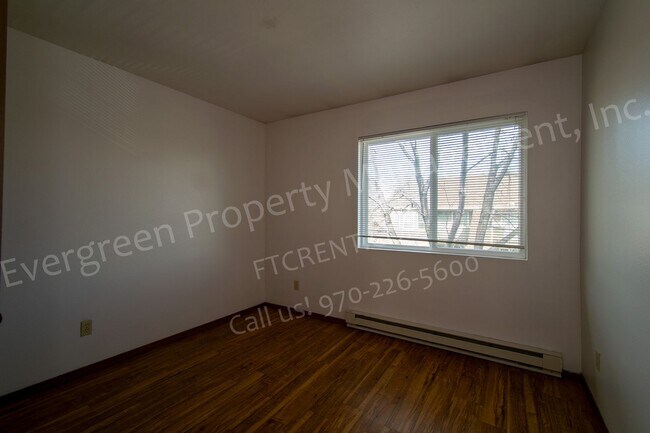 Building Photo - 3737 Landings Dr