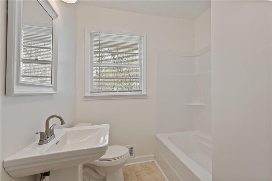 Building Photo - 430 Haynes Rd