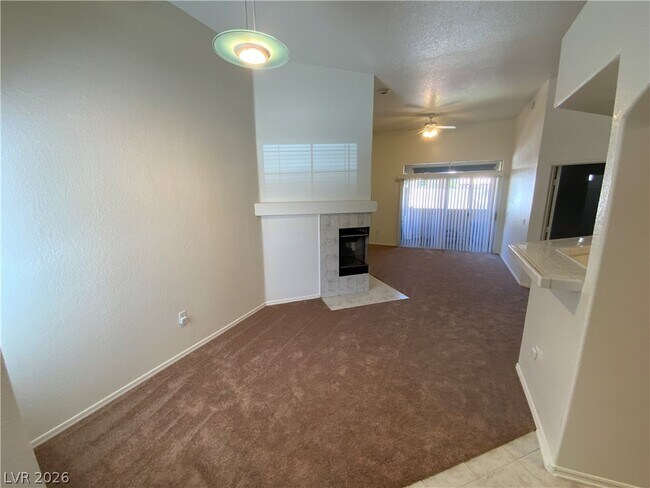 Building Photo - 7400 W Flamingo Rd
