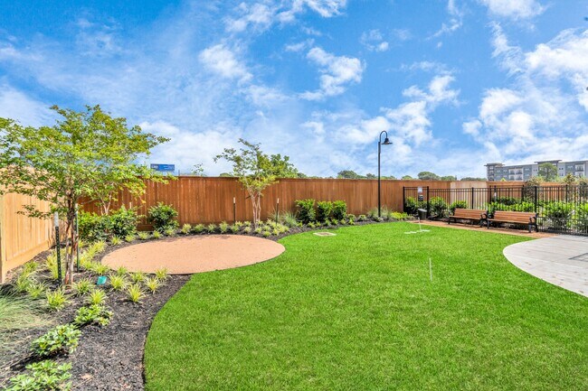 Building Photo - 1408 Oliver Manor Ln