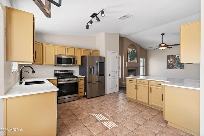 Building Photo - 3824 Plaza De La Yerba