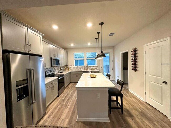 Building Photo - 14255 Sapelo Beach Dr
