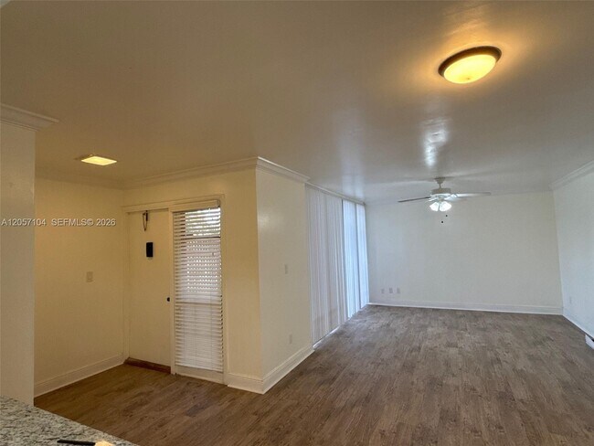 Building Photo - 1071 Windward Dr