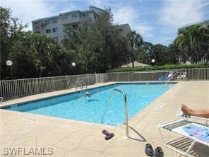 Building Photo - 290 Naples Cove Dr