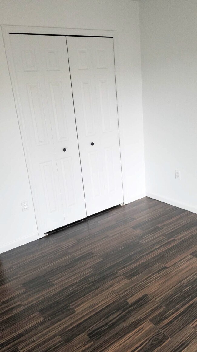 Building Photo - 1502 Maryland Club Dr